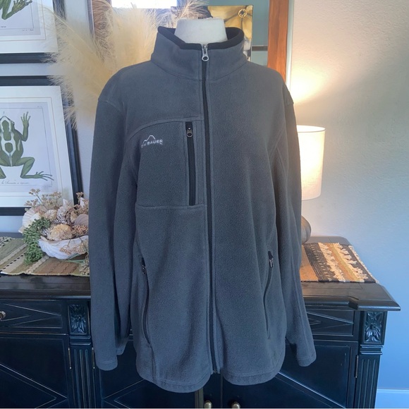 Eddie Bauer Other - Eddie Bauer fleece zip up